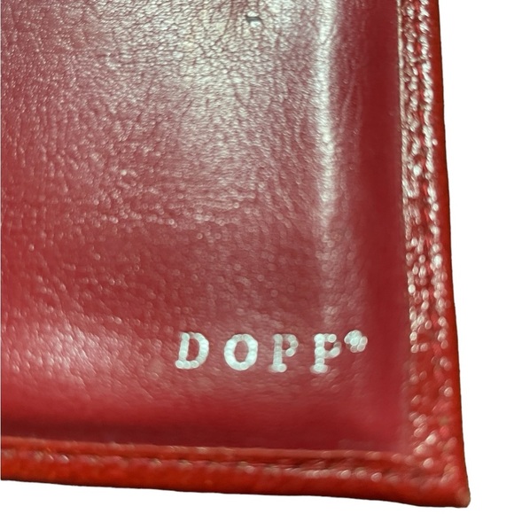 Dopp Red Leather Women's Wallet - Picture 5 of 11